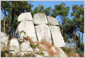 설봉산 삼형제 바위