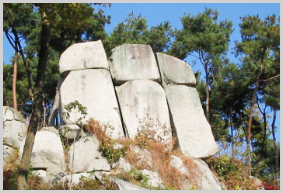 설봉산 삼형제 바위